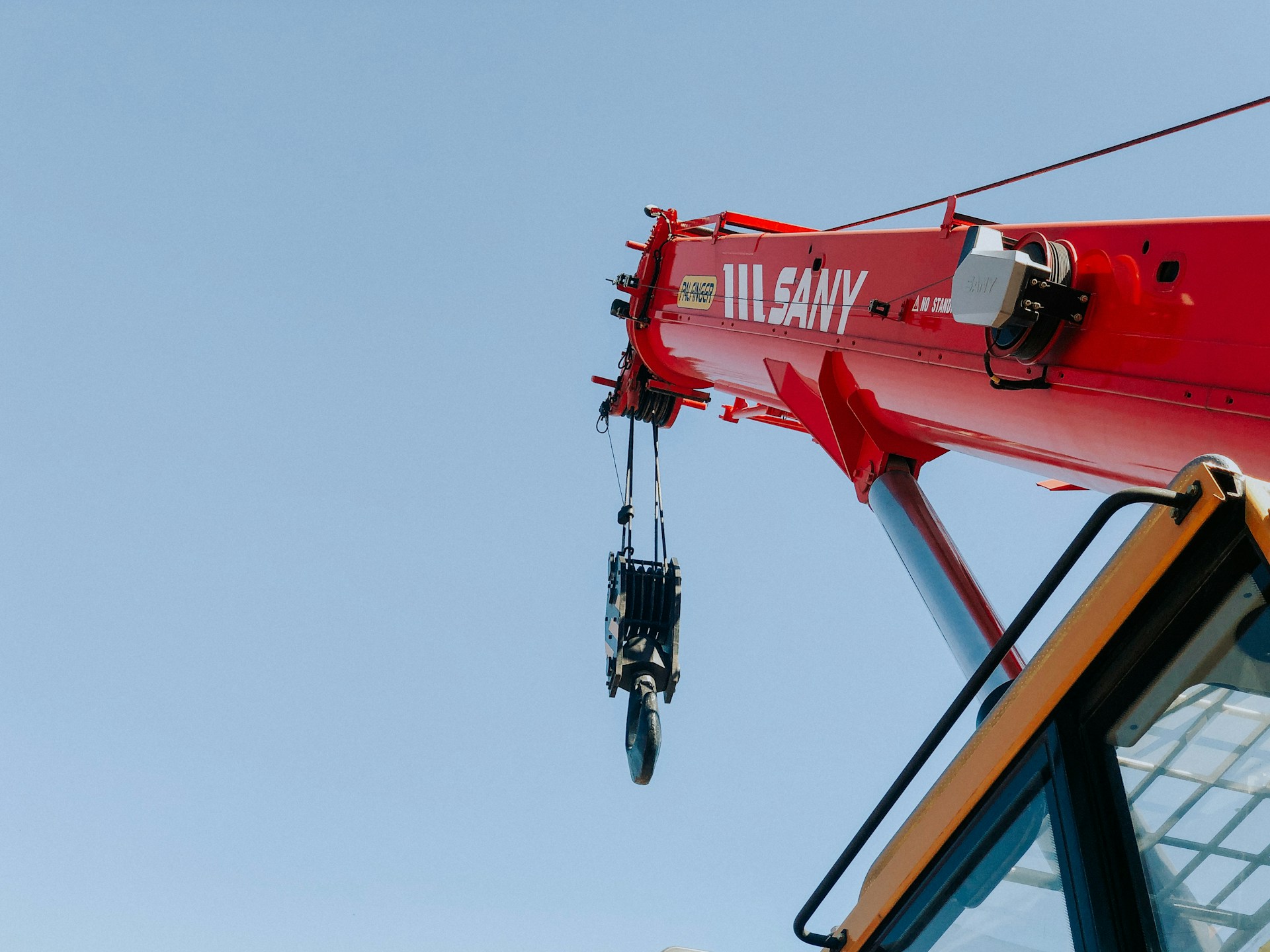 mobiele kraan huren van Minikraan